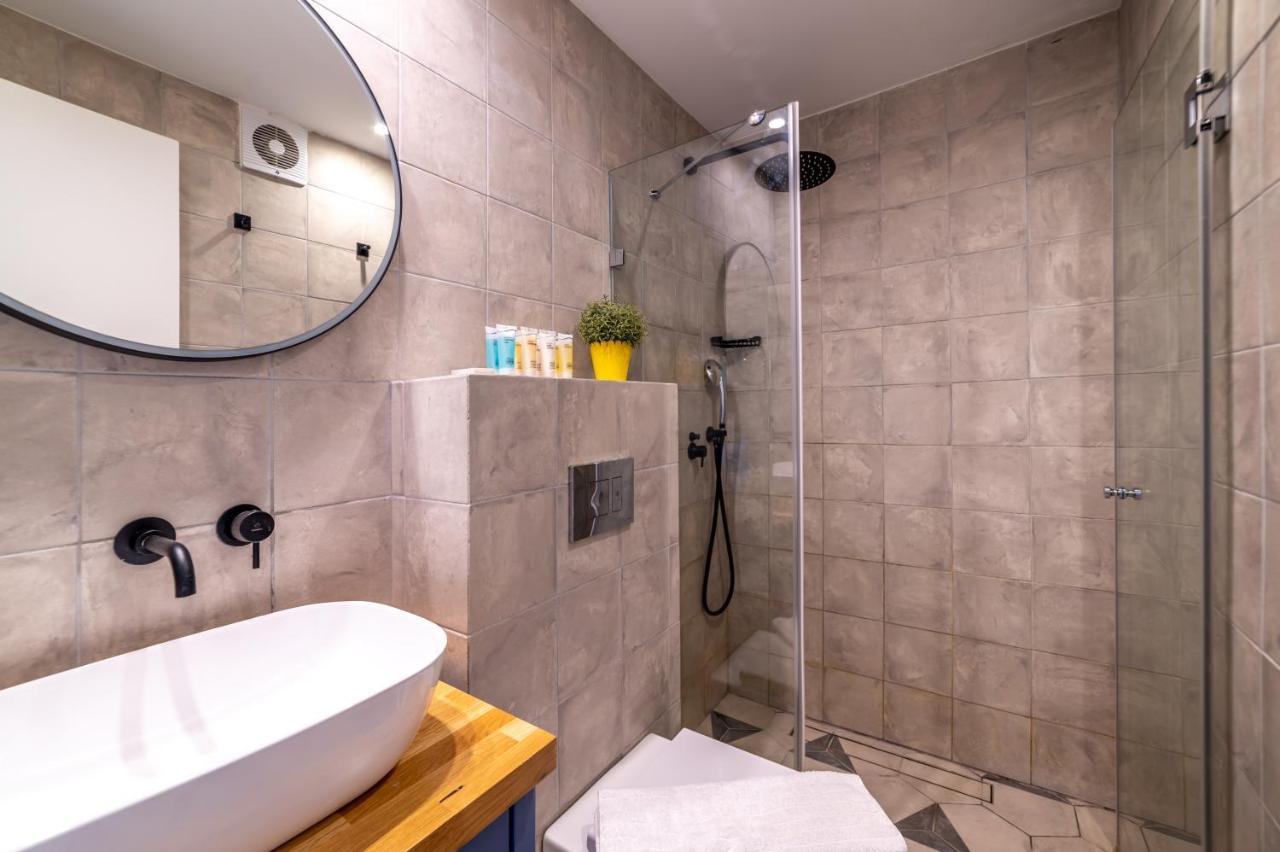 The Six Days Stylish One Bedroom Apartments Ελάτ Εξωτερικό φωτογραφία